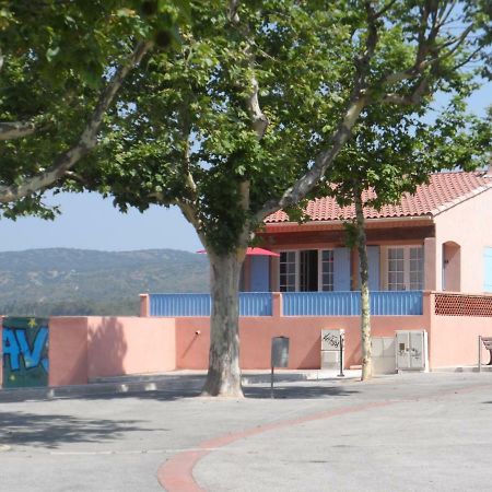 Place Du Chateau Pourrieres Εξωτερικό φωτογραφία